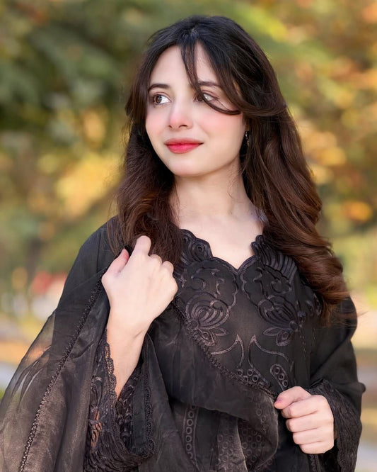 MARIA B 3 piece Embroidered Lawn